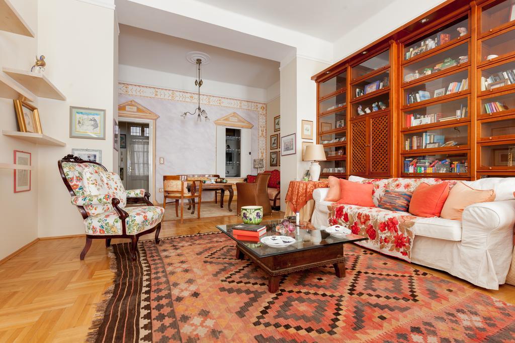 Elegant Apartment Budapest Esterno foto