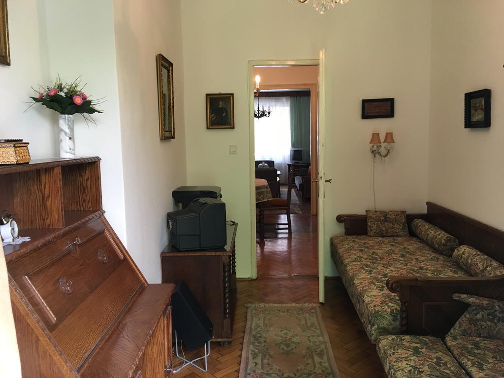 Elegant Apartment Budapest Esterno foto